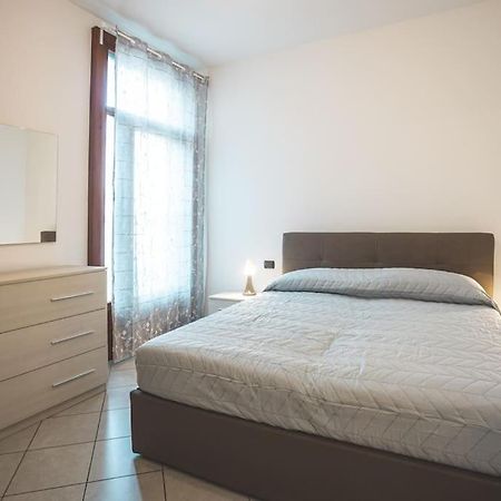 Suite Il Borgo Monza - Milano + Garage Privato Desio Esterno foto